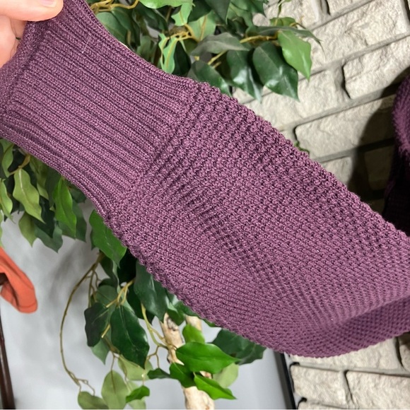 Free People Beach Sweater - Picture 2 of 7